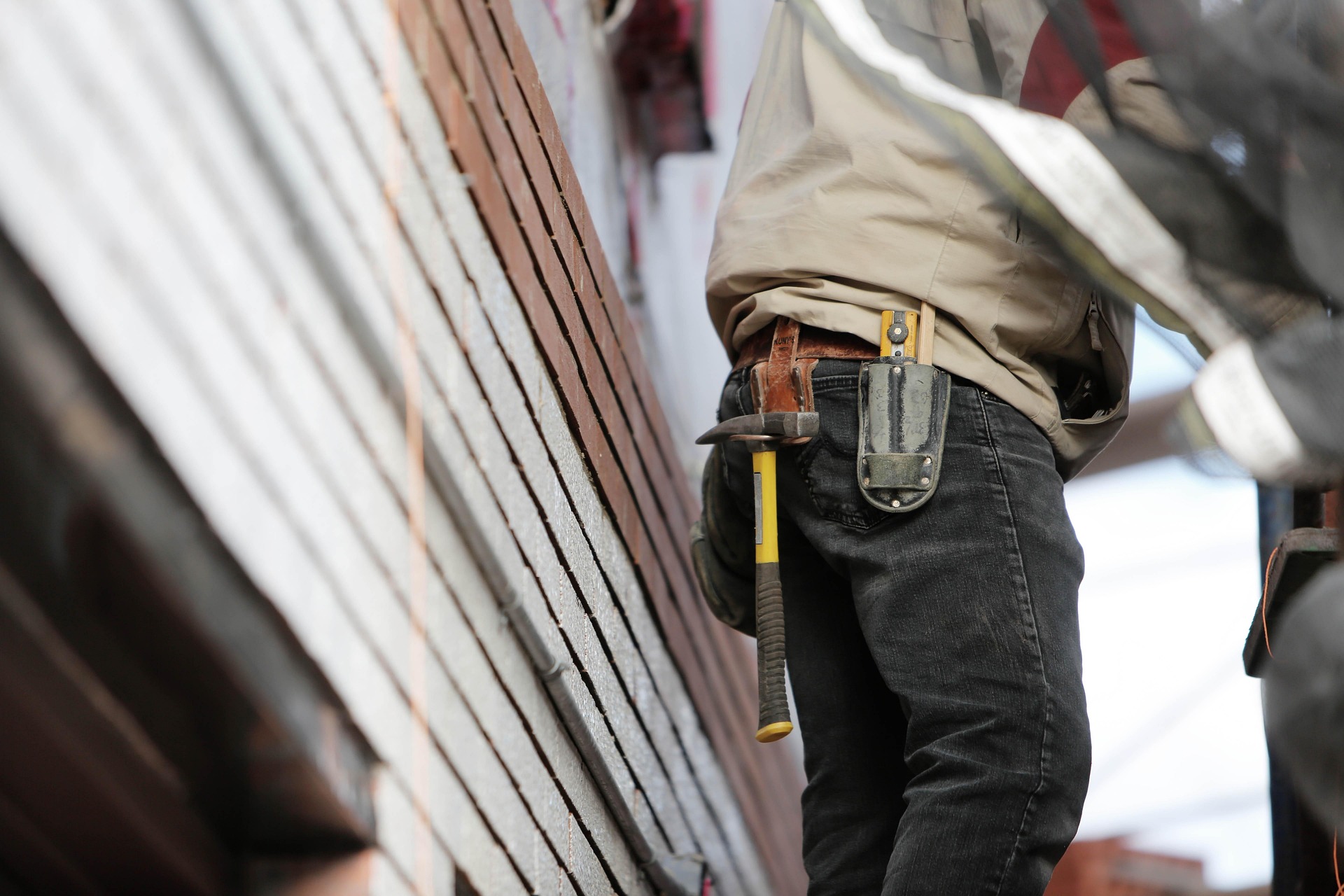 life-of-pix-construction-worker-569149_1920.jpg